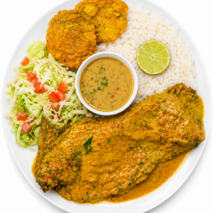 El Rico. Pescado quisado en salda de coco, patacones arroz, ensalada, sopa del dia